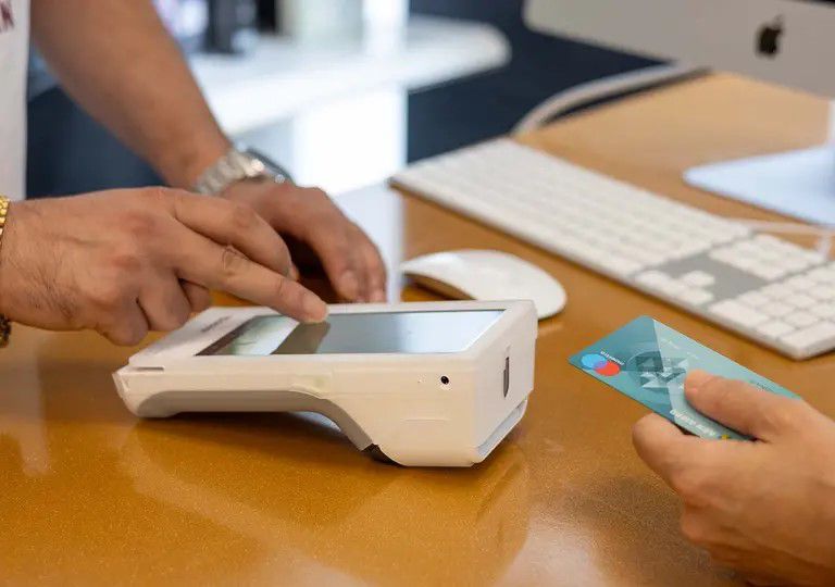 clover payment device